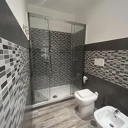 Gasthuis Kalaso Design - Rome Airport 4*